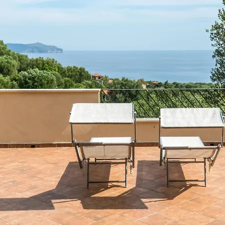 Ibisco Ferienhaus Pisciotta